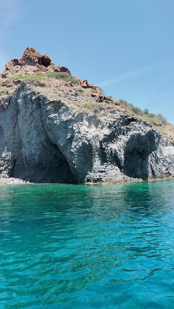 "Arianna Escursioni Isole Eolie | Tour Stromboli e Panarea da Lipari "