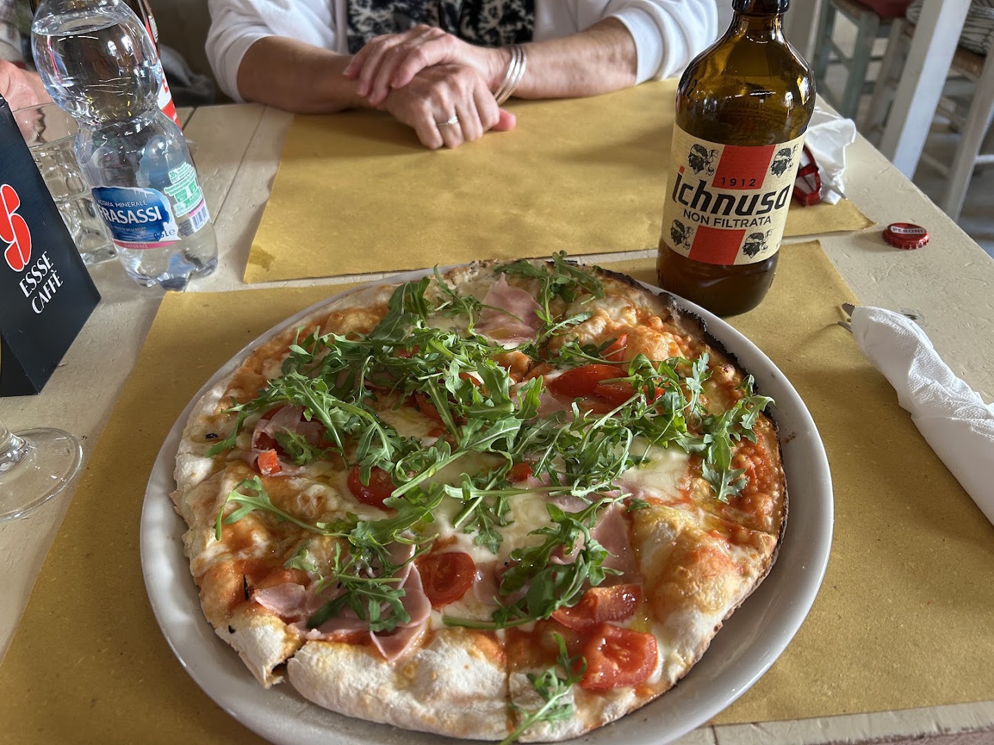 Aries Cafè Bar e Pizzeria
