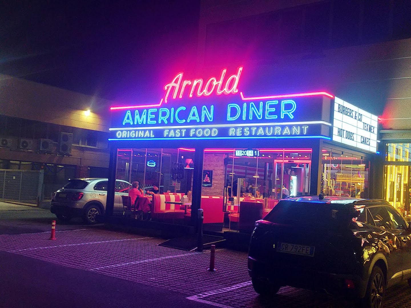 Arnold American Diner