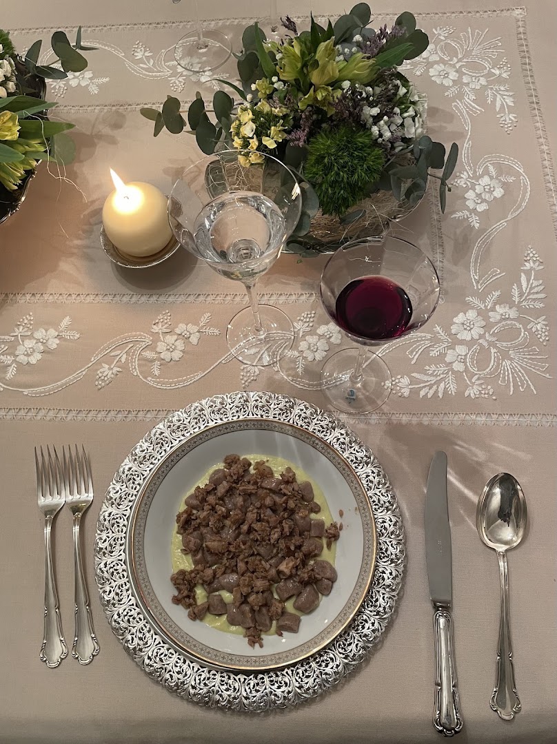 AROMÁTICO Home Restaurant