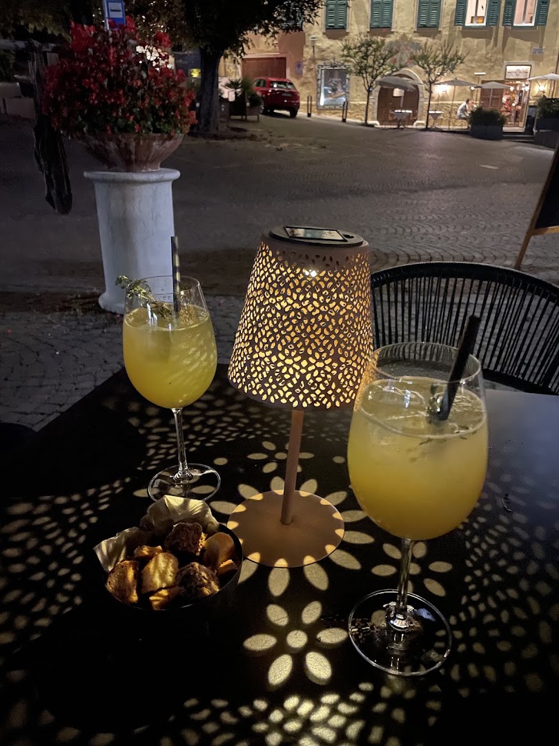 ARONA