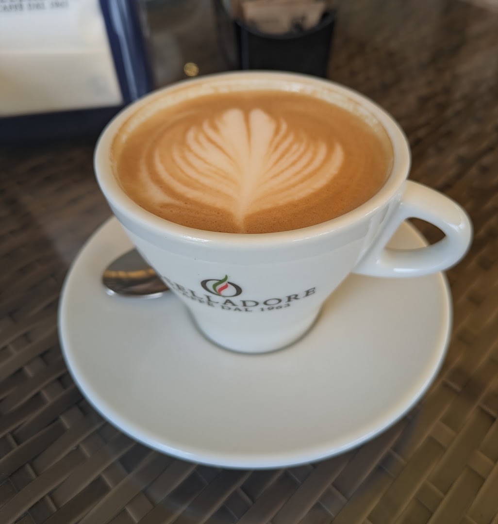 Art Caffè - bar, paninoteca, gelateria, pranzi e cene