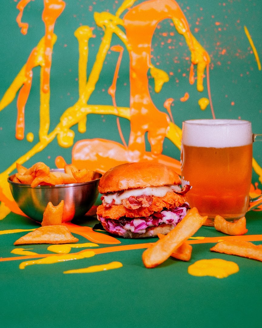 Arte Pub