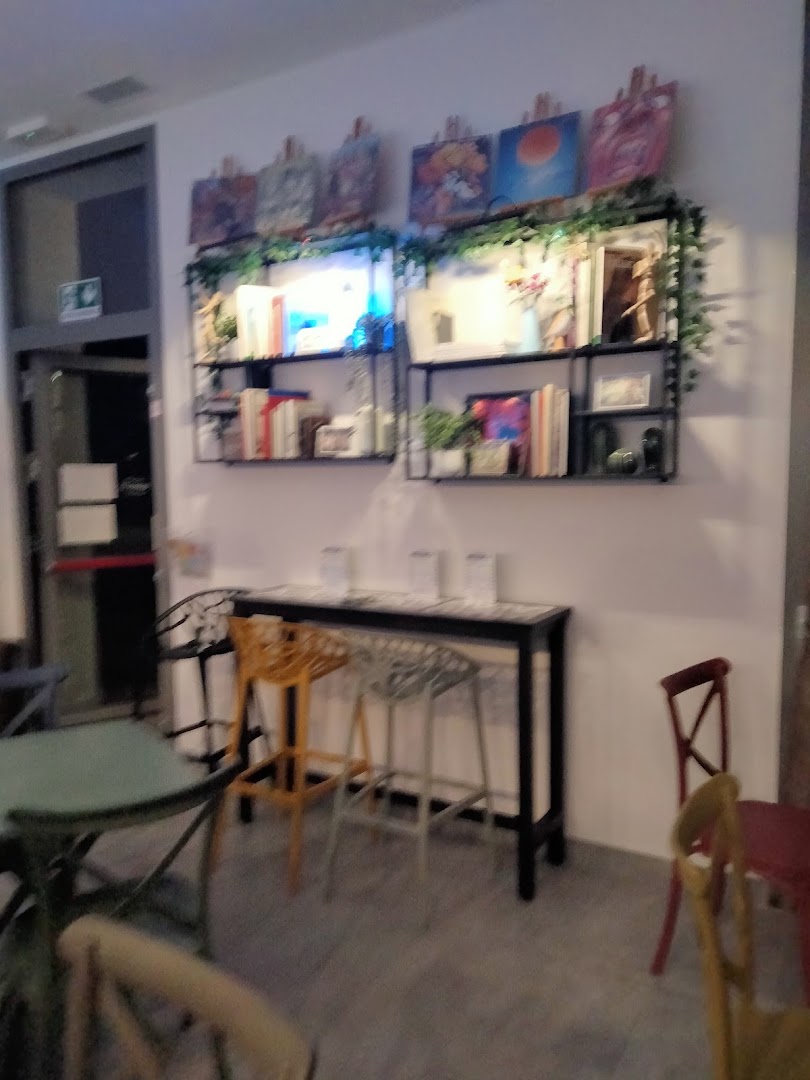 Artemisia - Art, food & drinks - Centro culturale, bar, eventi