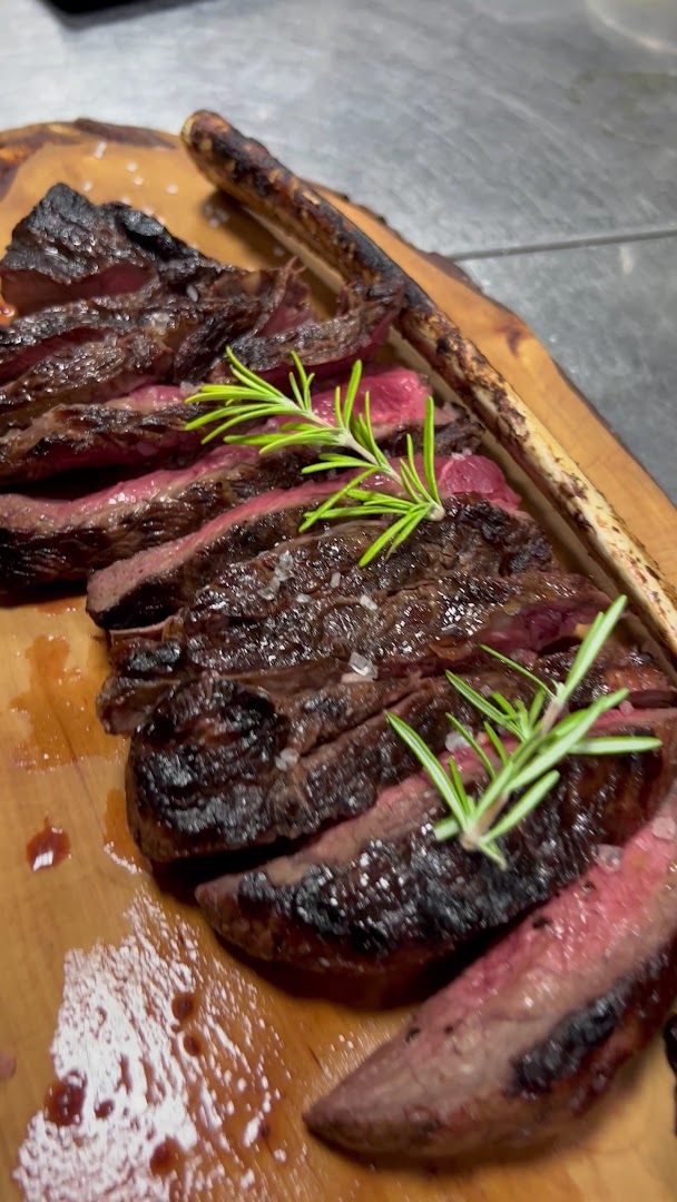 Artesian Grill