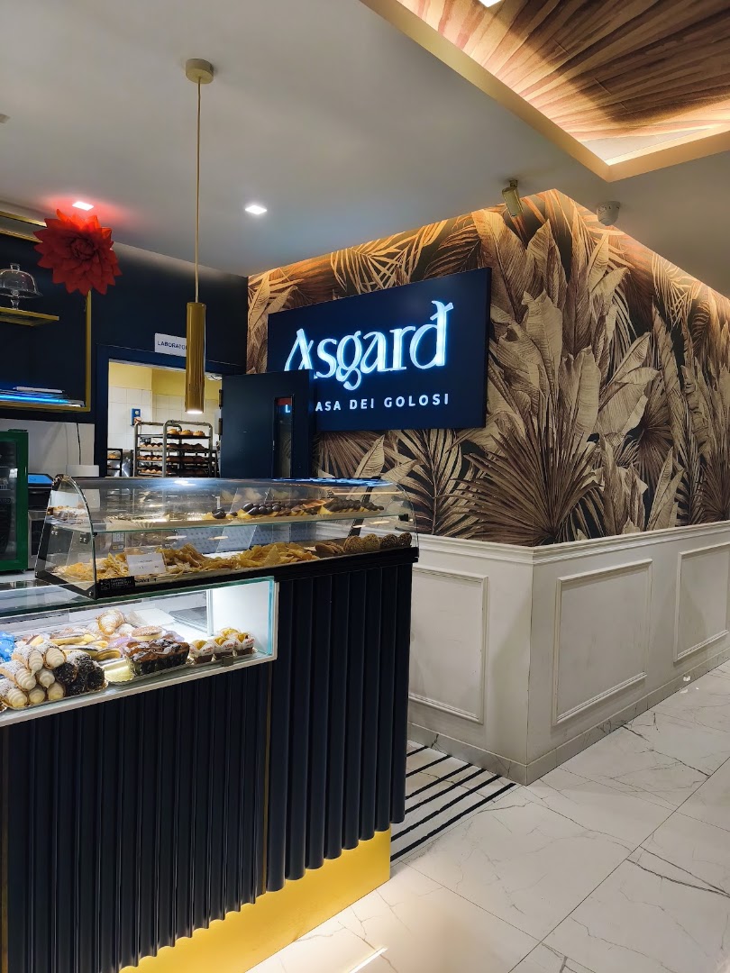Asgard cafè Bari, Bari