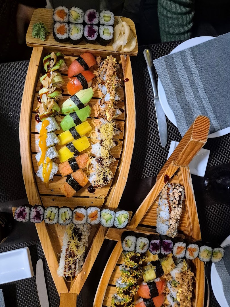 Asia Fusion Sushi