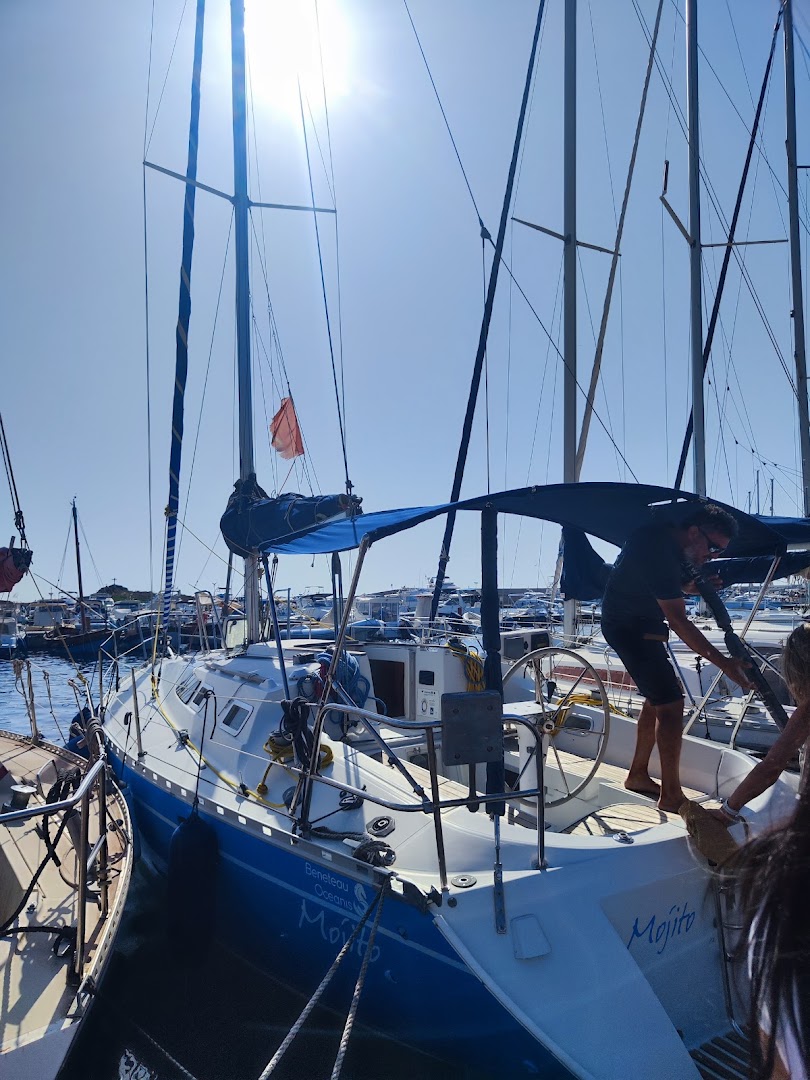 Asinara Sailing • Tour in Barca a Vela da Stintino - Sardegna