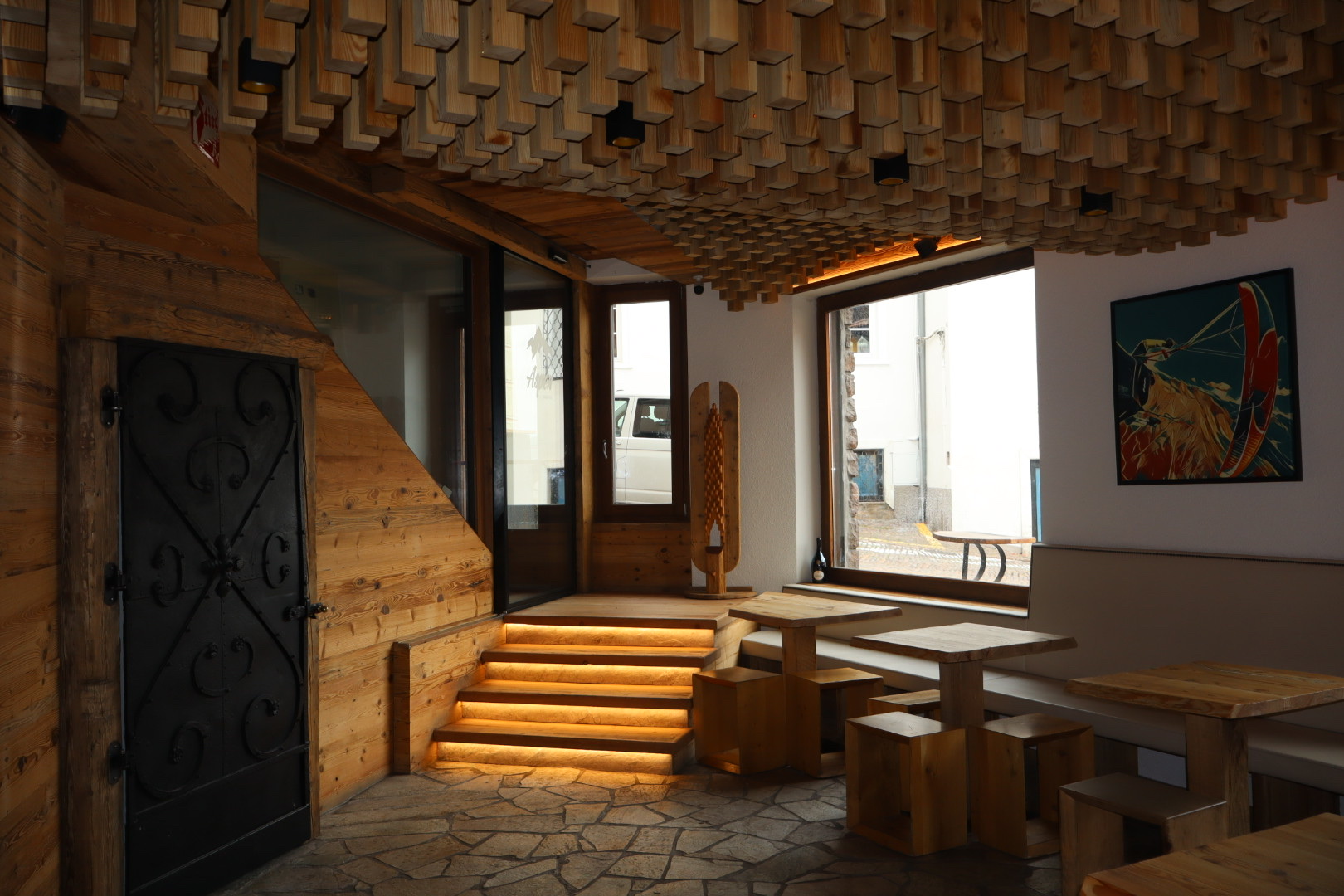 Aspen Pub