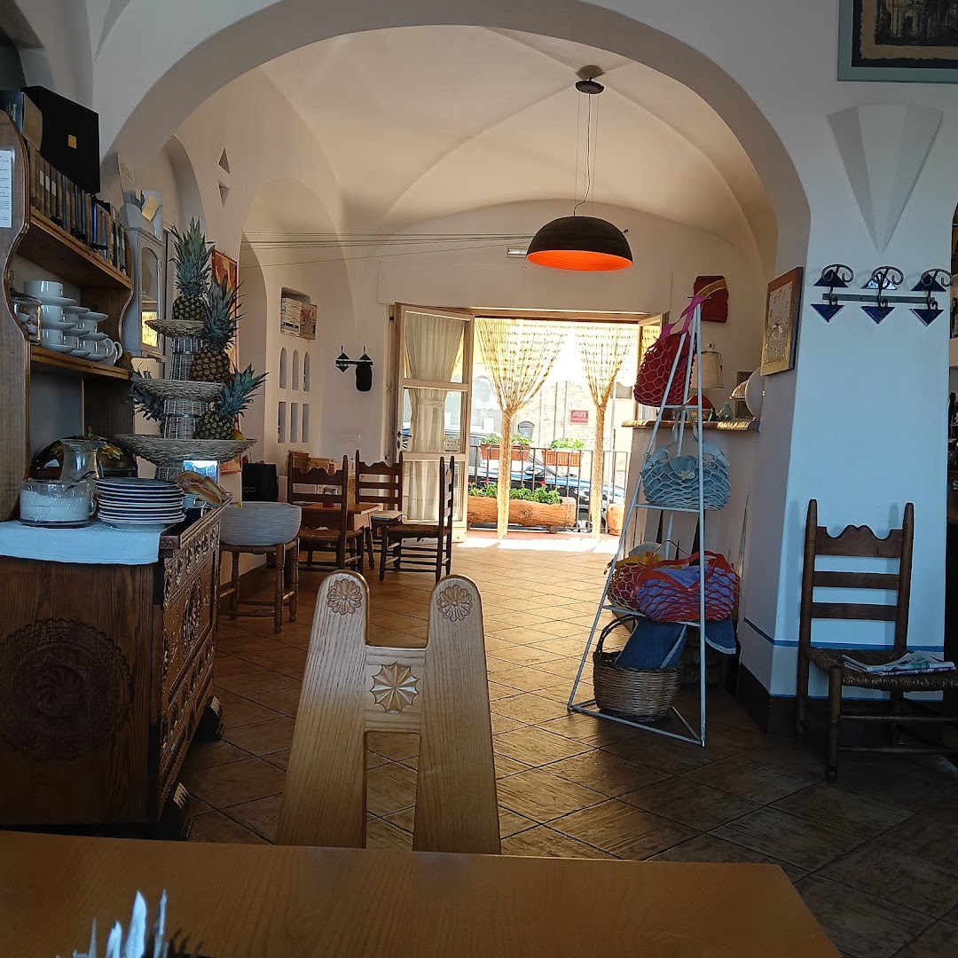 Assicutera bar, Nuoro