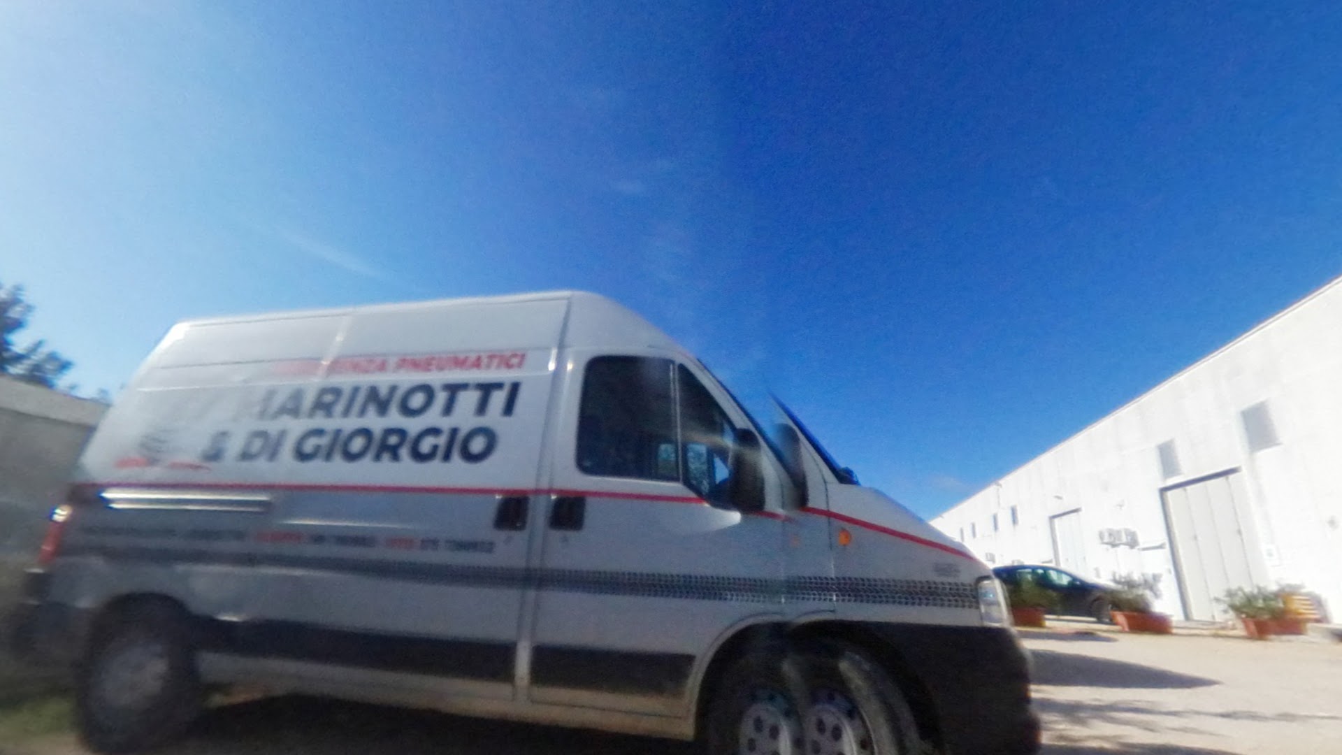 Assistenza Pneumatici Marinotti Vito e Di Giorgio Vito