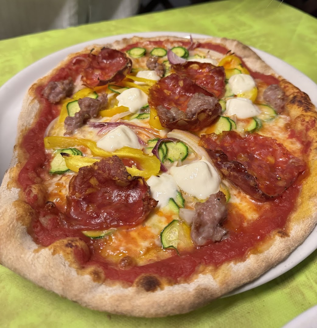Asterix Ristorante Pizzeria Osteria Di Tiezzi Marco