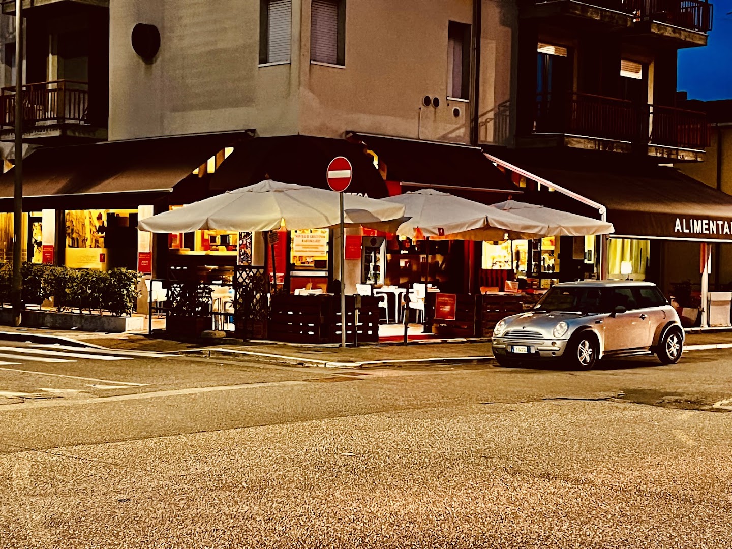 Astor Caffe’