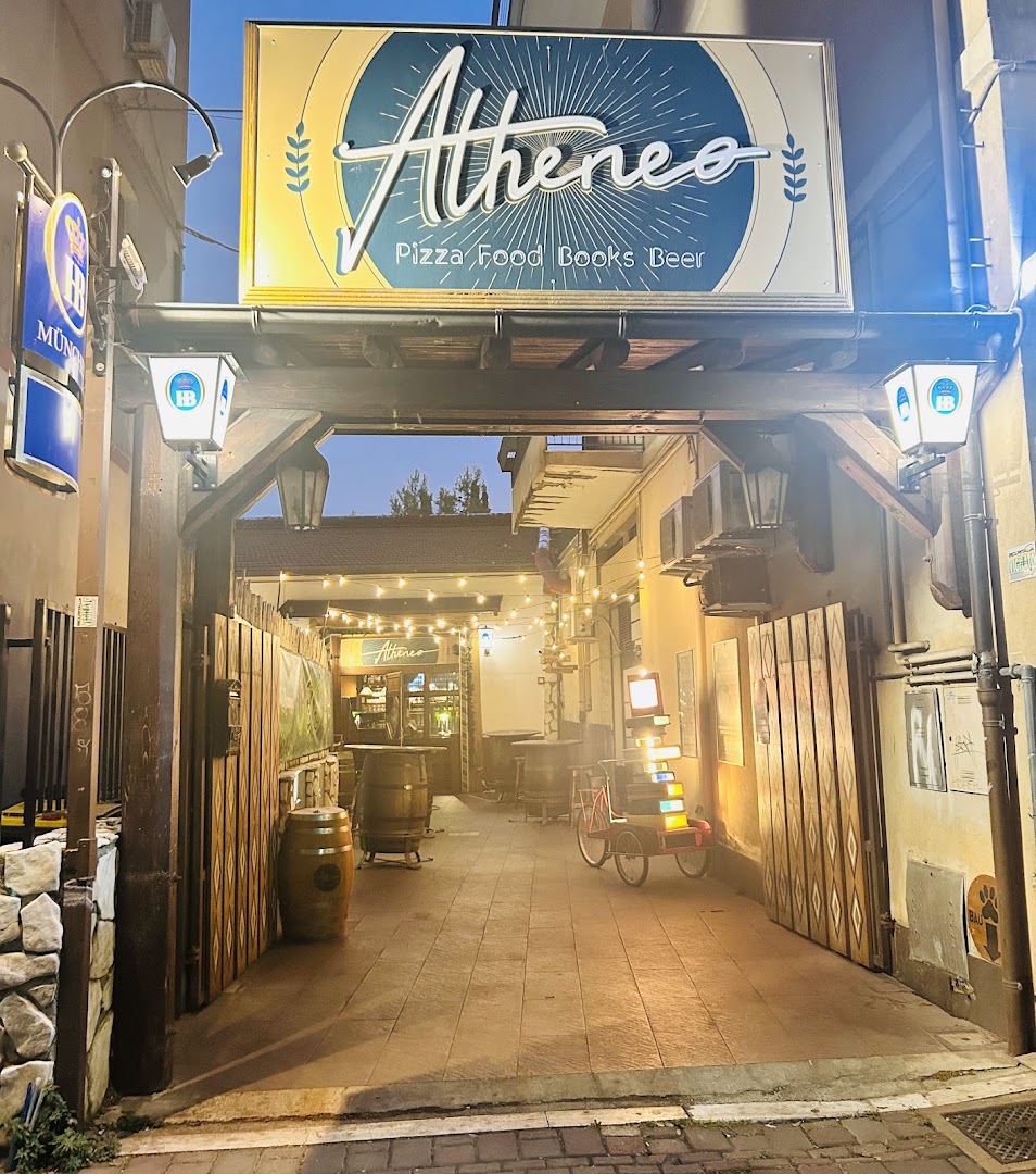 Atheneo Risto Pub