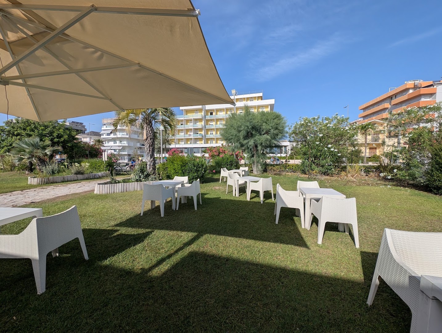 Atlas Beach