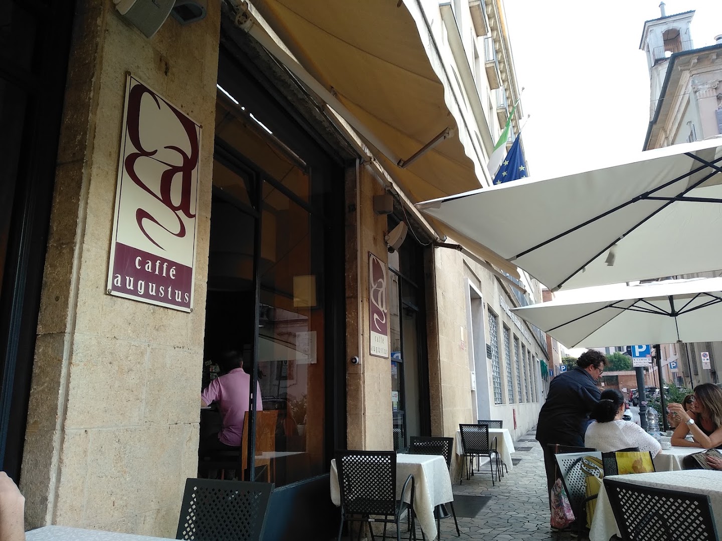 Augustus Caffè