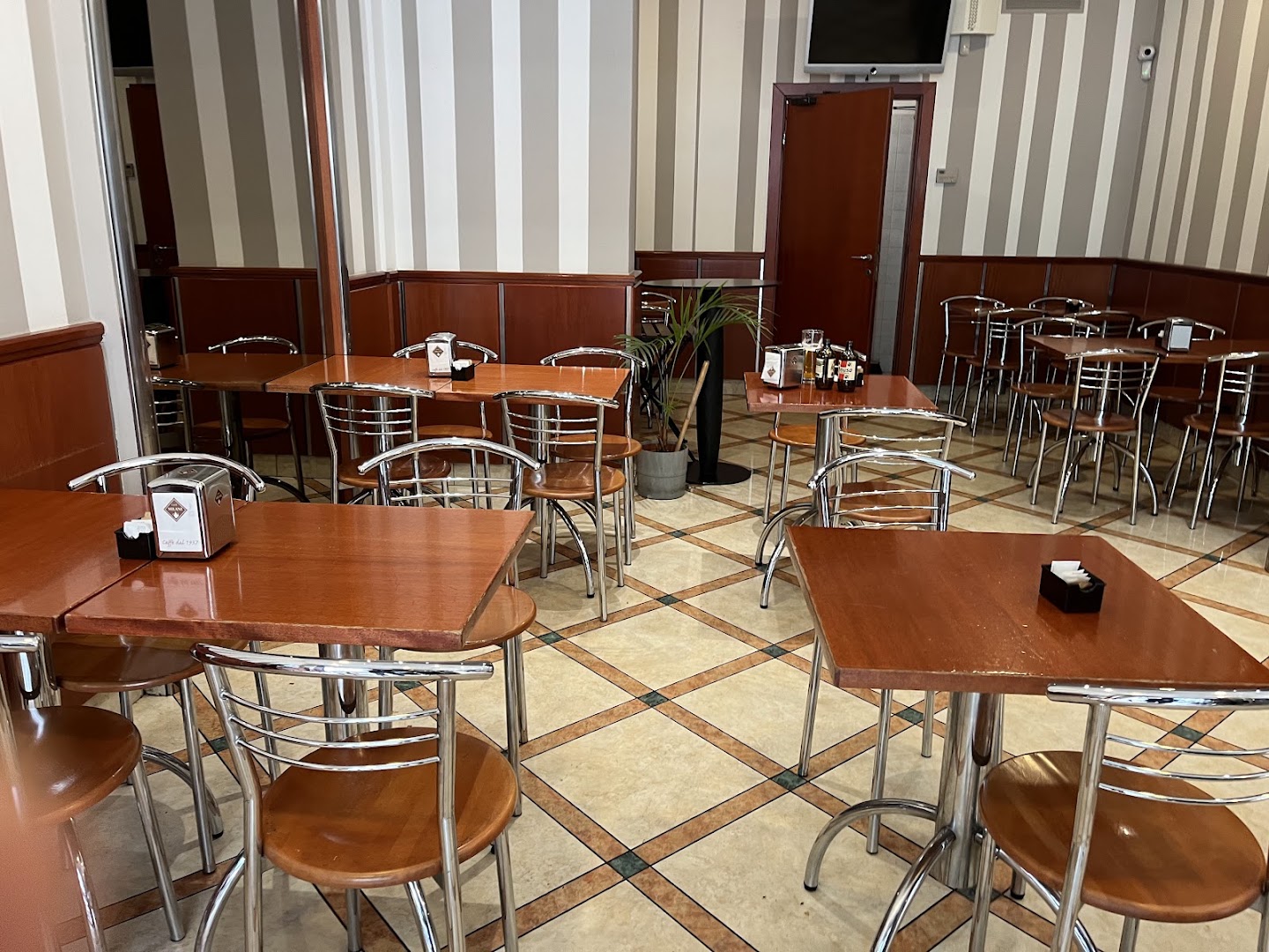 Aureo bar tabacchi