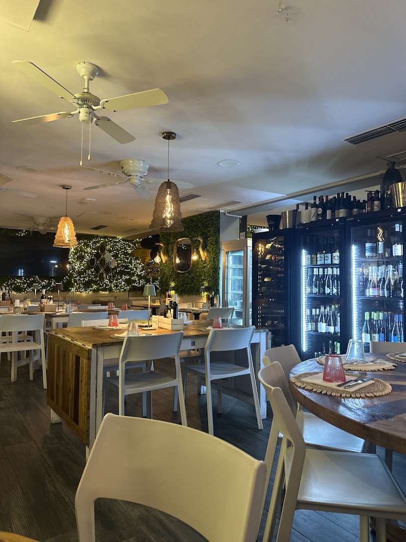 Aurora Pizzeria Ristorante