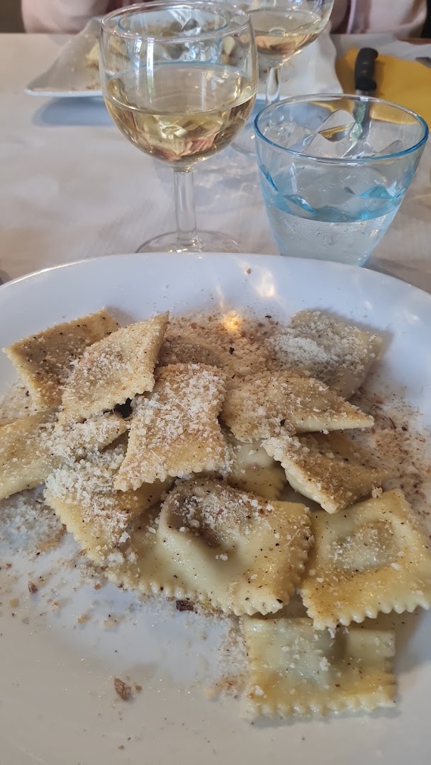Aurora Trattoria Bar Gelateria