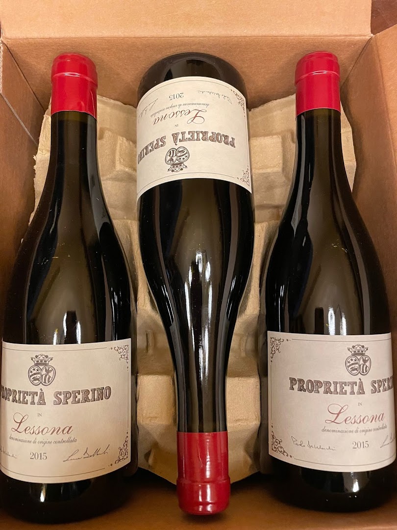 Aurora Wine & Food