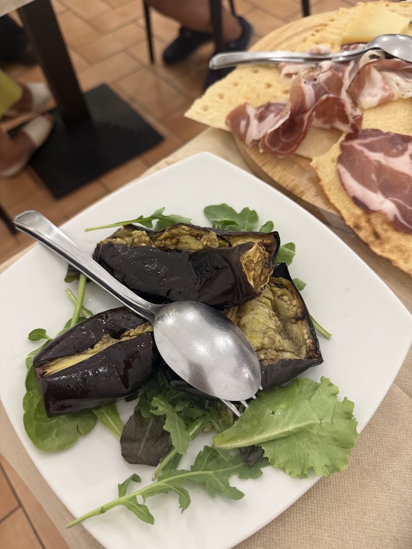 Autentika Food & Wine