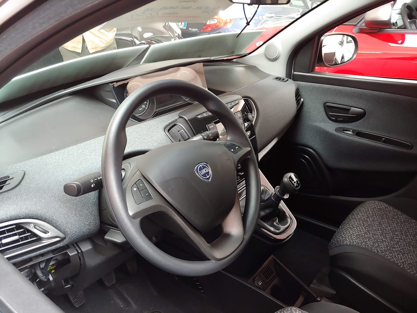 Autofrancia - Vendita Auto Fiat, Alfa Romeo, Jeep, Lancia e Officina Auto - Torino
