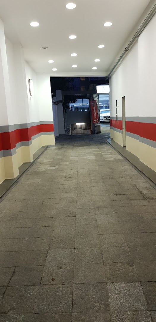 Autofrancia - Vendita Auto Fiat, Alfa Romeo, Jeep, Lancia e Officina Auto - Torino