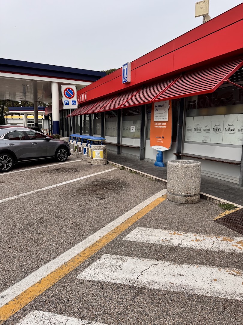 Autogrill Arrone Ovest