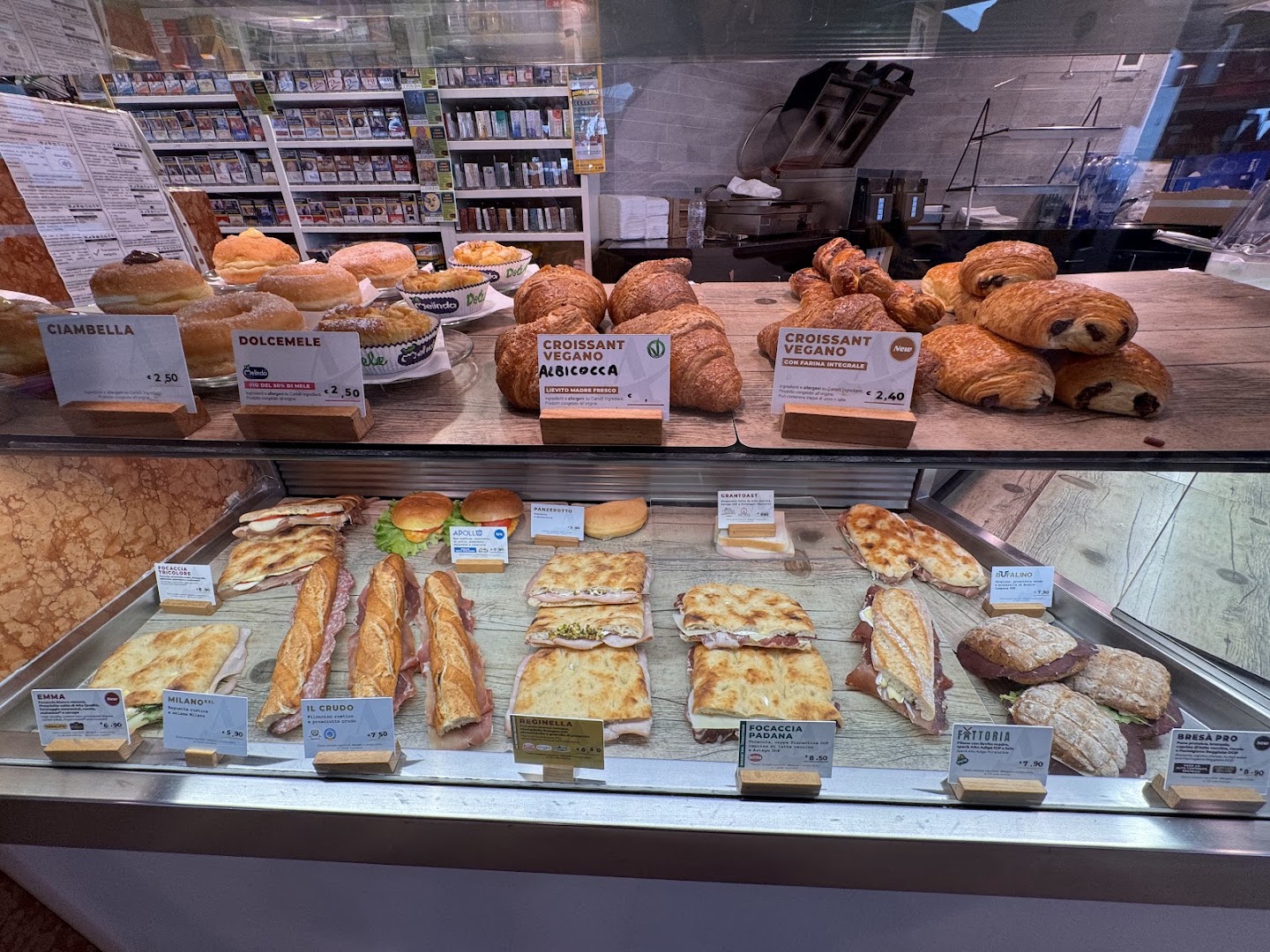 Autogrill Bettole di Novi Ovest
