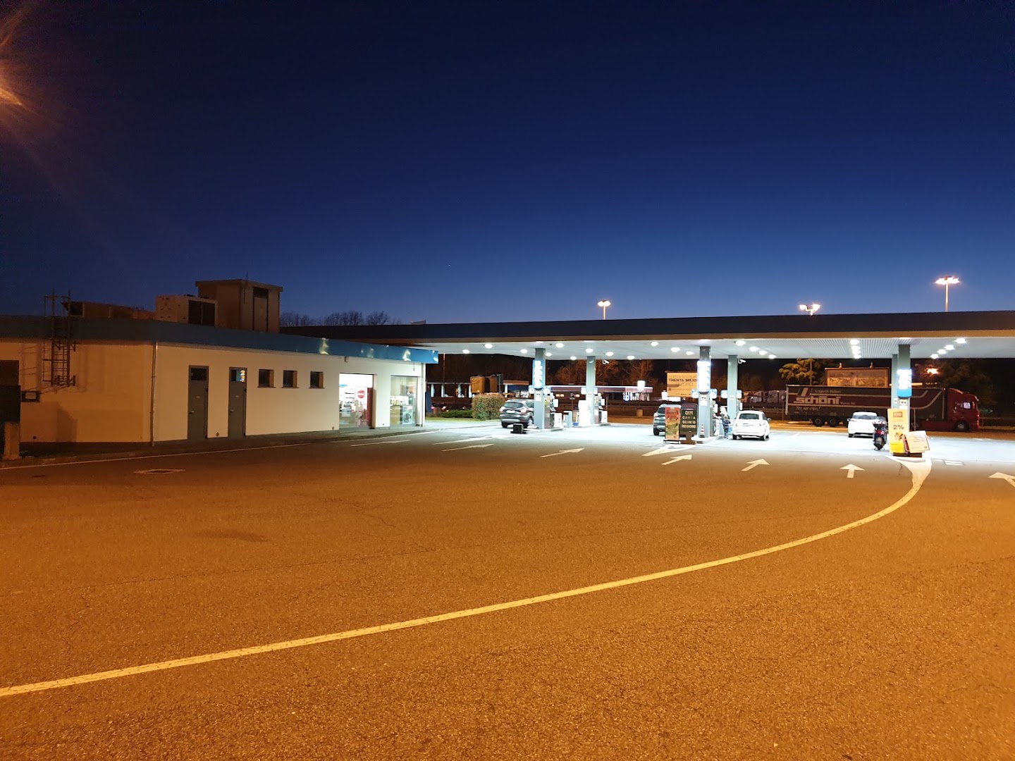 Autogrill Brughiera Ovest