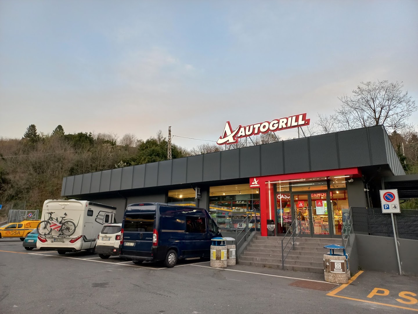 Autogrill Campora Est