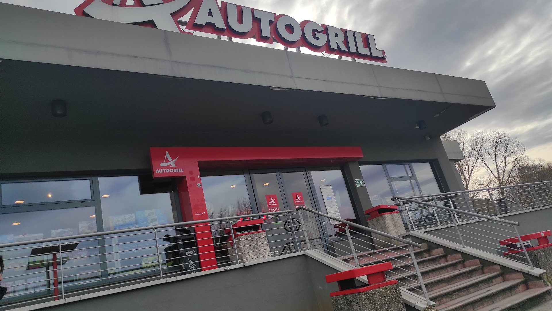 Autogrill Civita Sud, Oricola