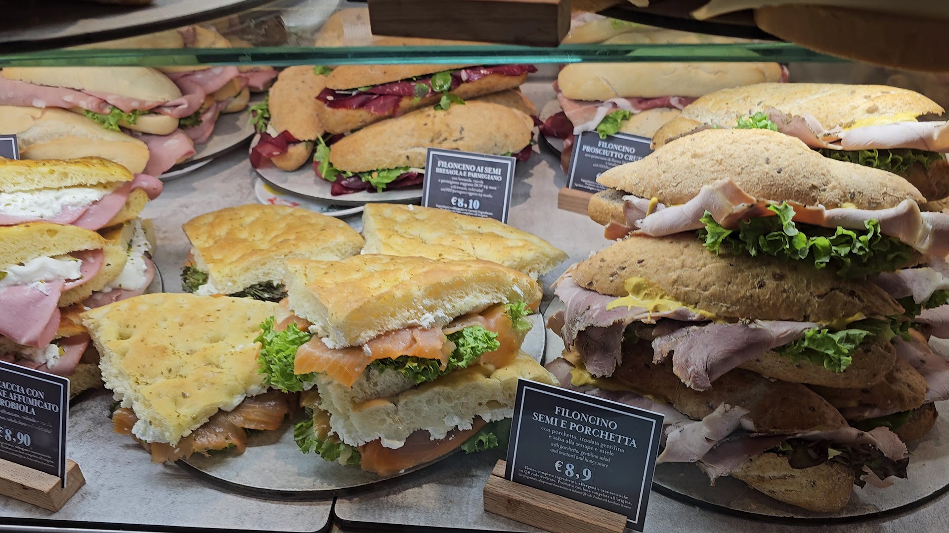 Autogrill Dorno Est