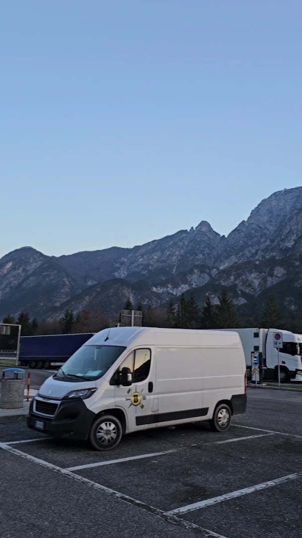 Autogrill Fella Est Autostrada