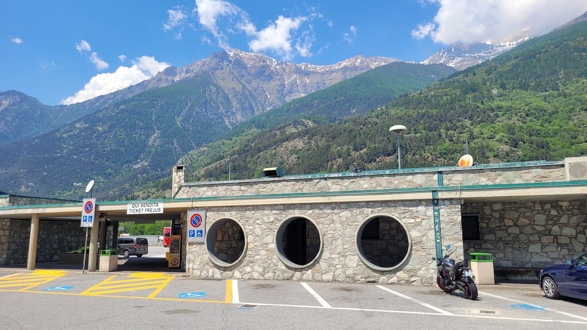 Autogrill Gran Bosco Est