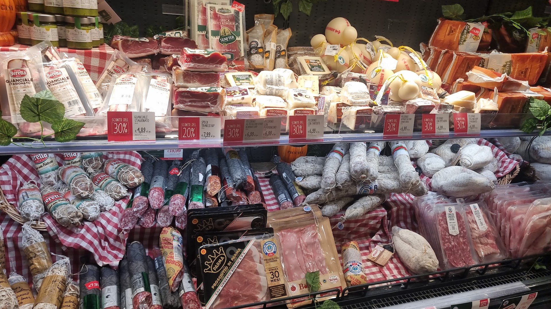 Autogrill Magra Est 2