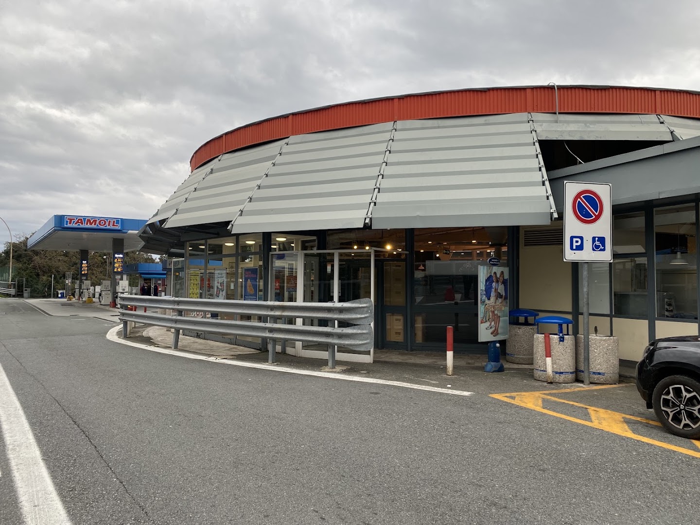 Autogrill Piani d'Invrea Sud