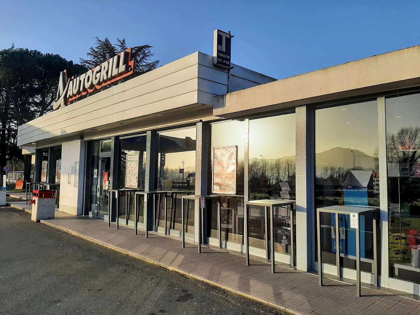 Autogrill San Benedetto Ovest