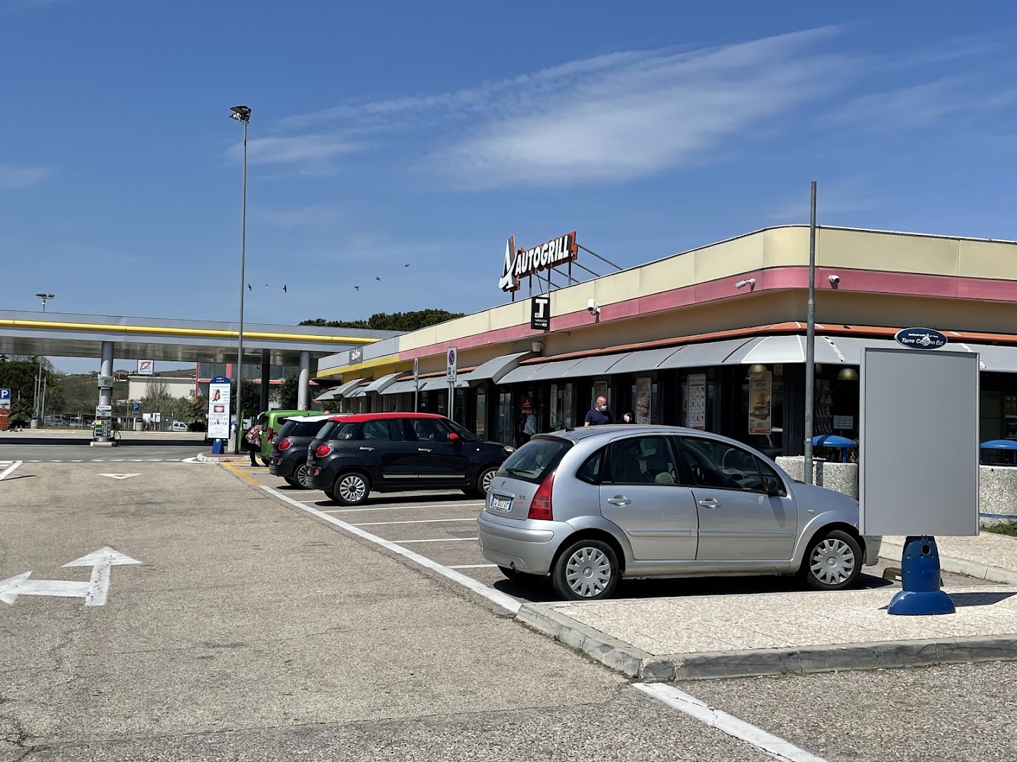 Autogrill Torre Cerrano Est