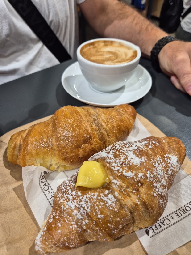 Autogrill Versilia Ovest, Lucca