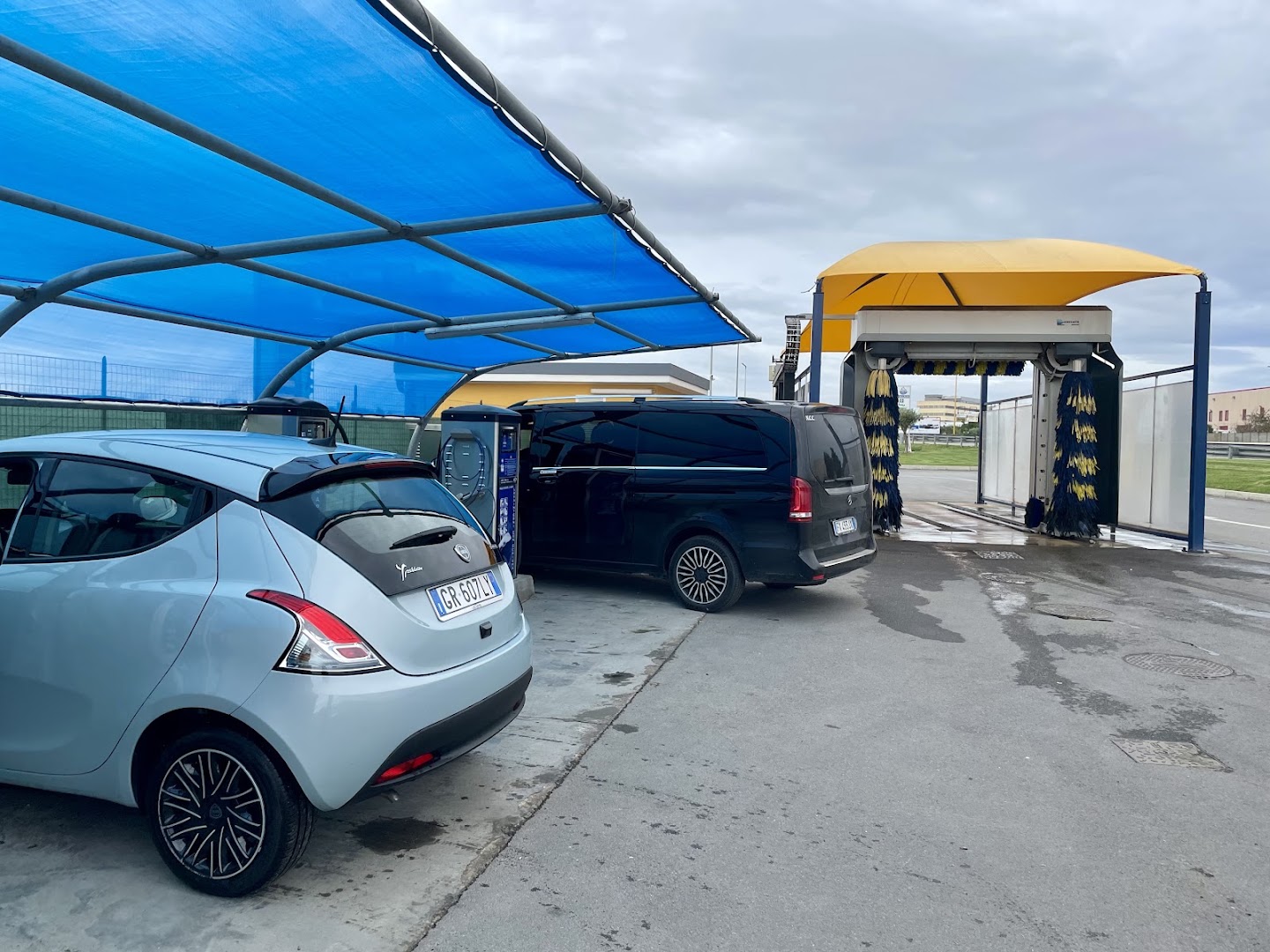 Autolavaggio Isola Gas, Zona Industriale Casic