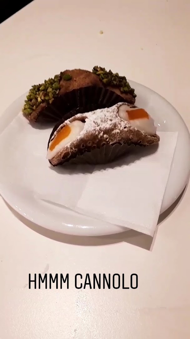 Avala Art & Kitchen Bistrot