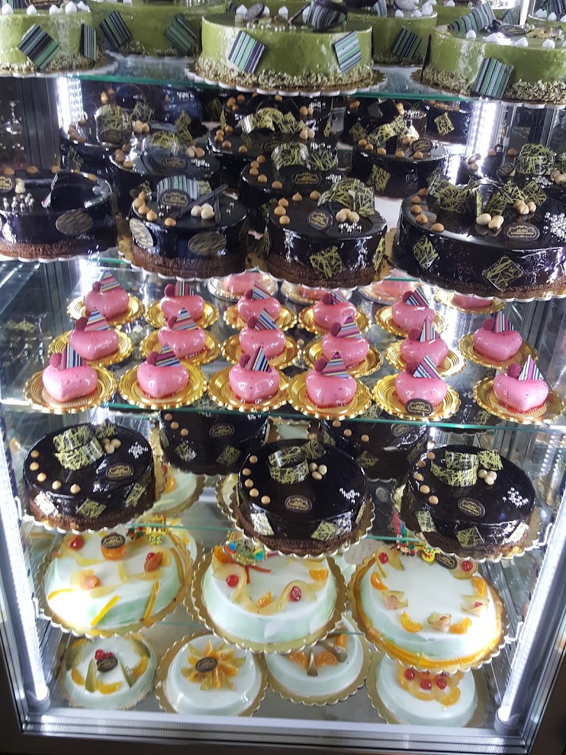 Avallone Jennifer Pasticceria, Milano