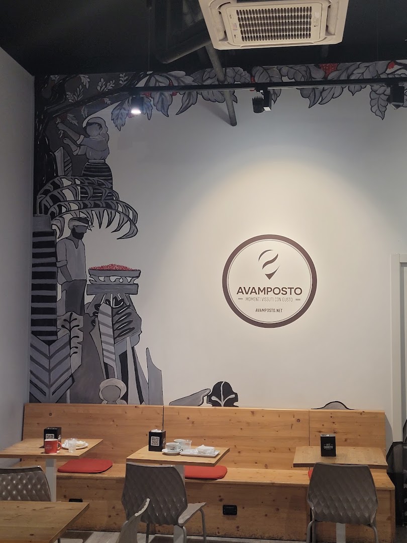Avamposto Caffetteria e Gusto Italiano, Bari