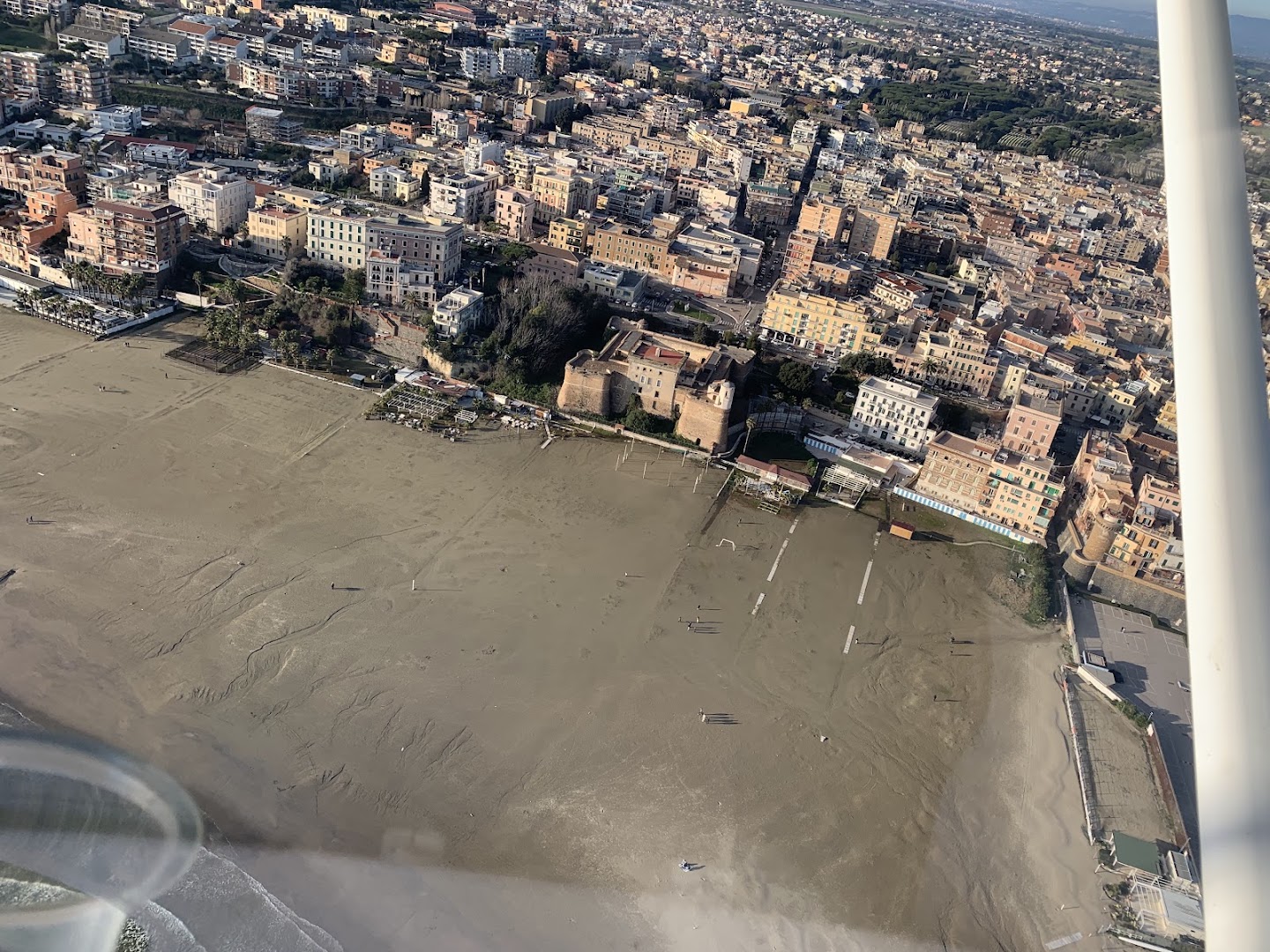 Aviosuperficie Ali Nettuno
