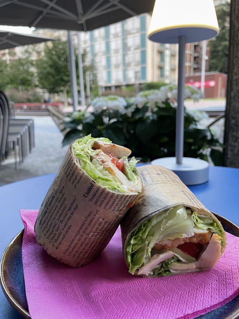 Avo Time bar & kitchen