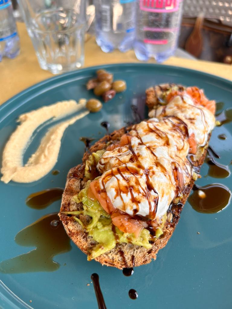 Avo Time bar & kitchen