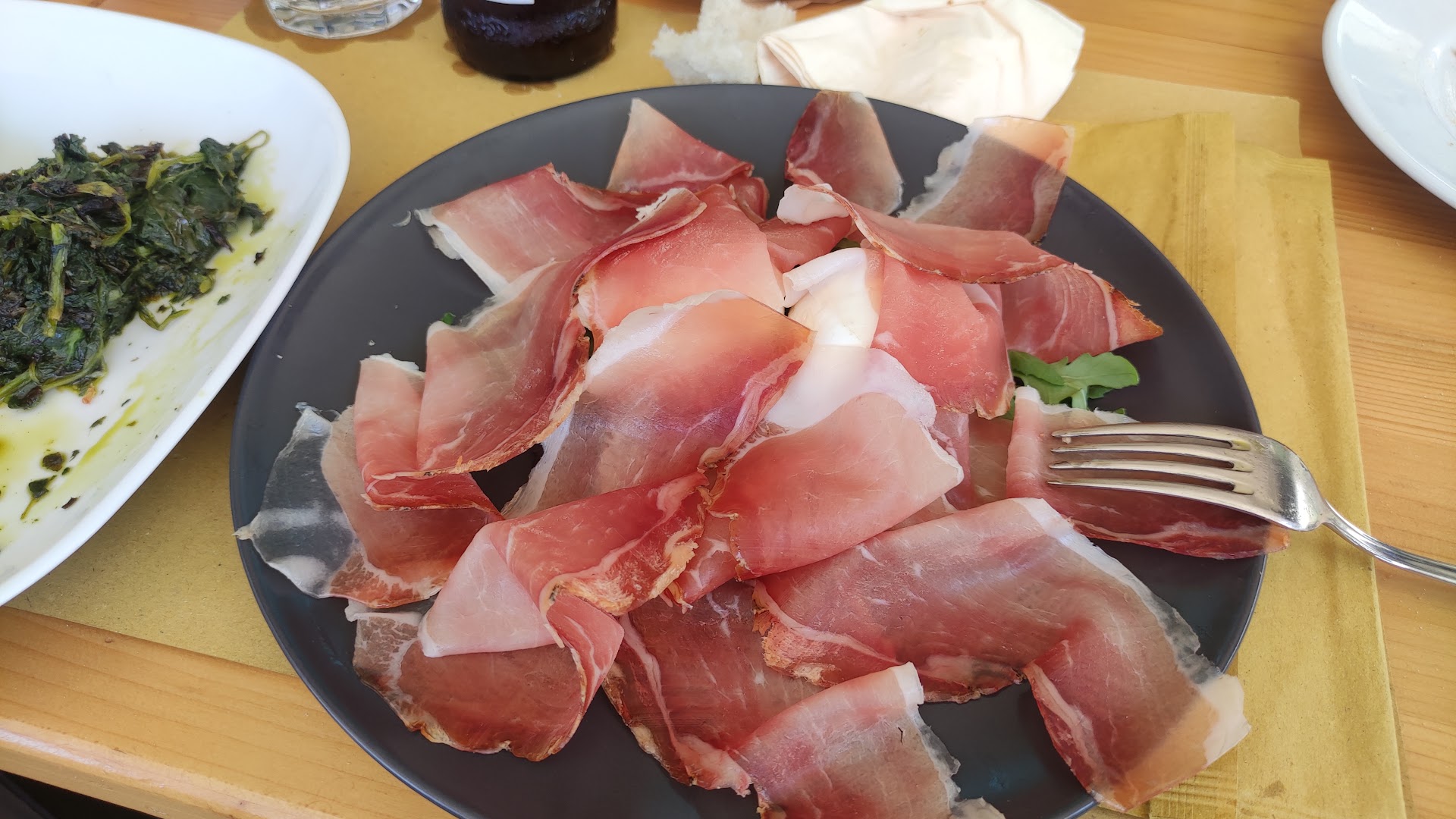 Avoja Bistrò