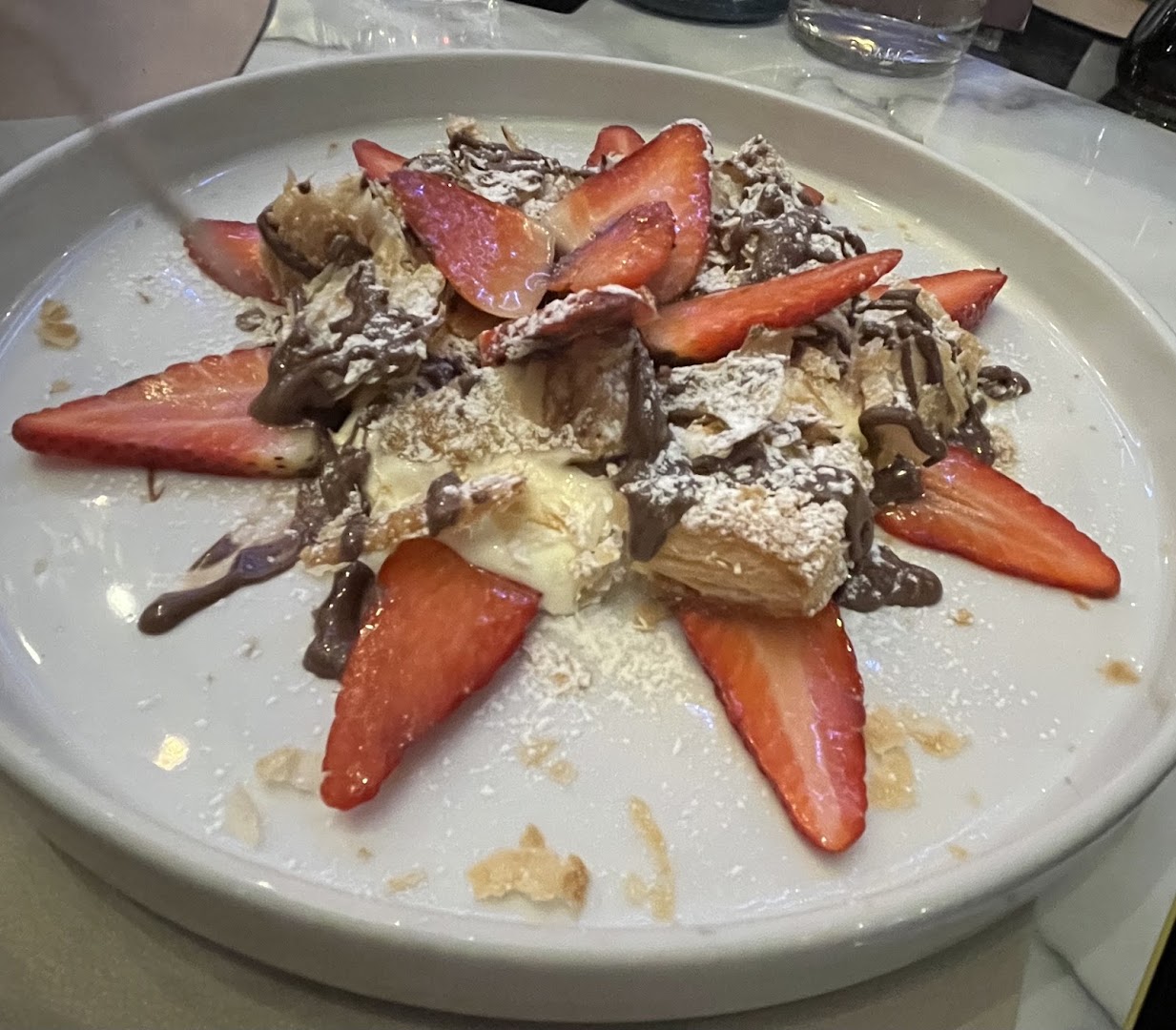 AVOJA NOMENTANA | Pizzeria Romana - Osteria
