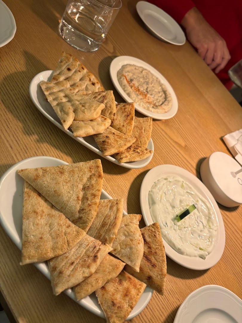 Ávra, Verona